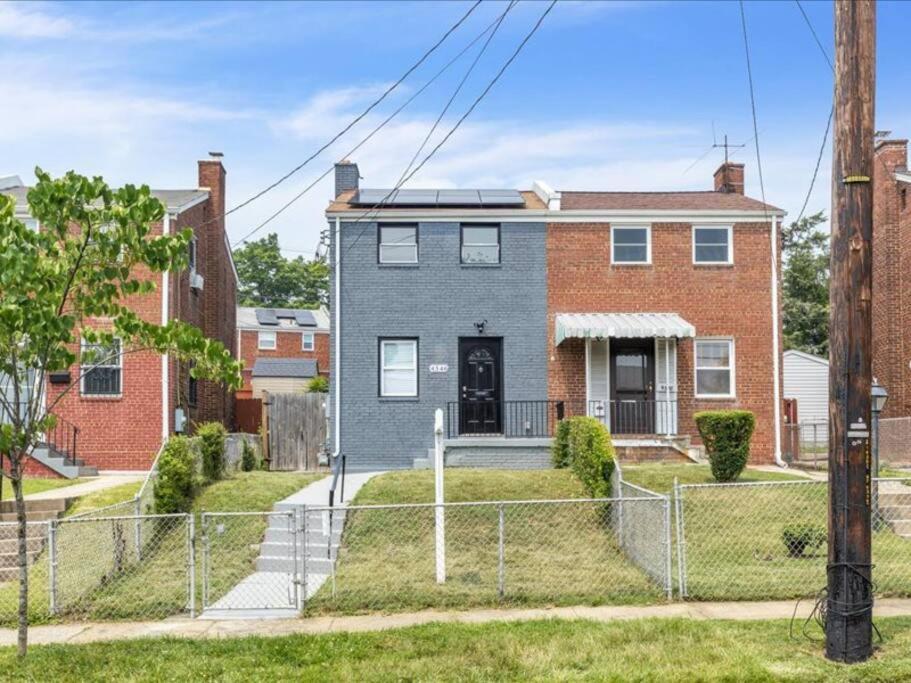 Apartment Quaint 3/2.5 In Dupont