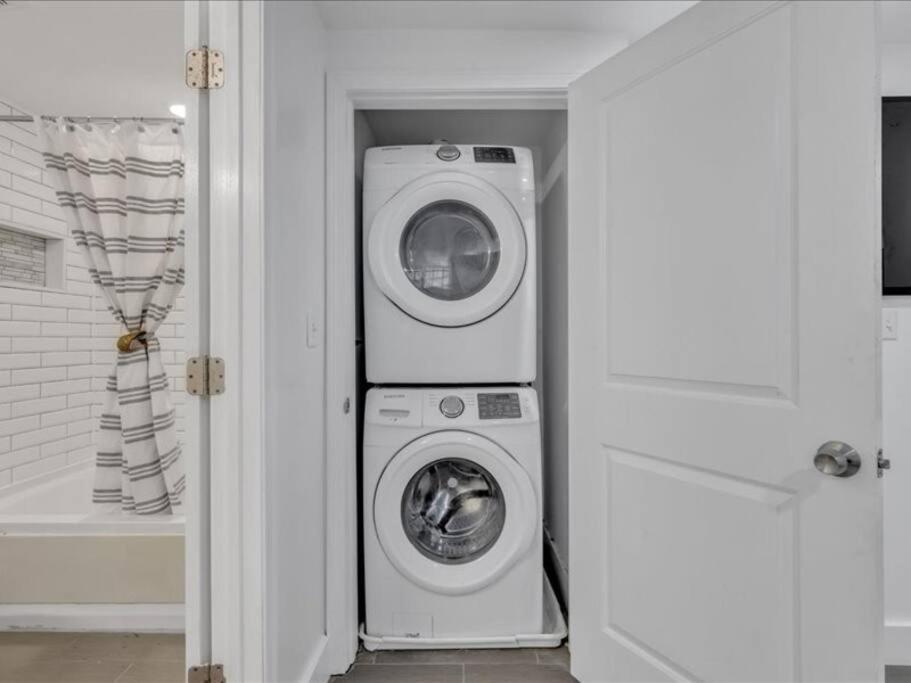 Quaint 3/2.5 In Dupont Appartement Washington